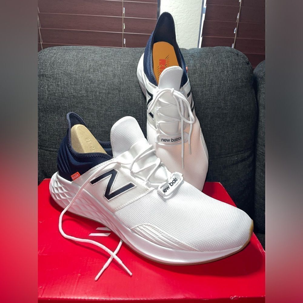 New Balance ROAX Running Shoes